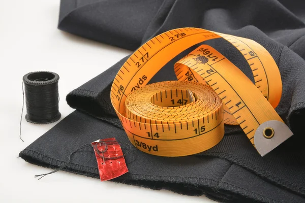 Bono de 5 arreglos de bajo pantalón a máquina - 5asec Bono de 5 arreglos de bajo pantalón a máquina - 5asec